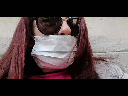 ❤️ Nicoletta tieħu vendetta fuq il-proxxmu tagħha u tagħmel pip fil-garaxx tiegħu (Special Covid19 Italian Quarantine) Porn Russu lilna ❌