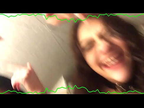 ❤️ Żewġ sexy brunette qliezet ta 'taħt emozzjonali jibqgħu bastards kelba quirky Porn Russu lilna ❌
